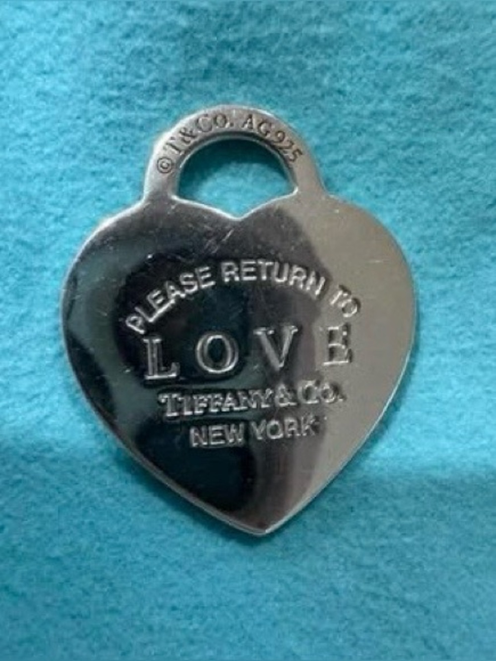 Tiffany & Co Return to Tiffany sterling silver, double-sided heart pendant